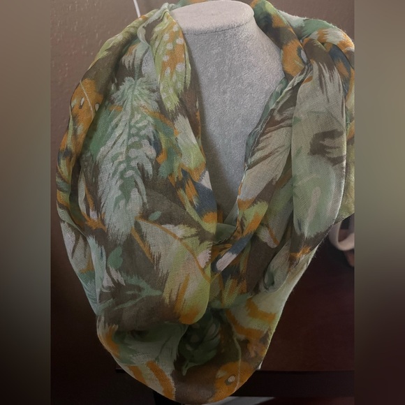 Other - ✨Scarf✨🧣